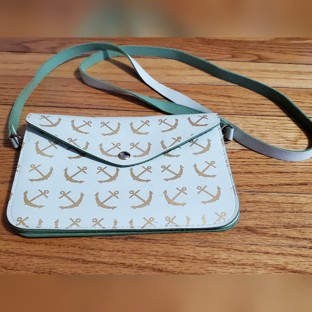 Top it Off Crossbody Bag